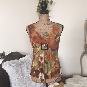 Monroe & Main Flower top 🍂🧡🍂